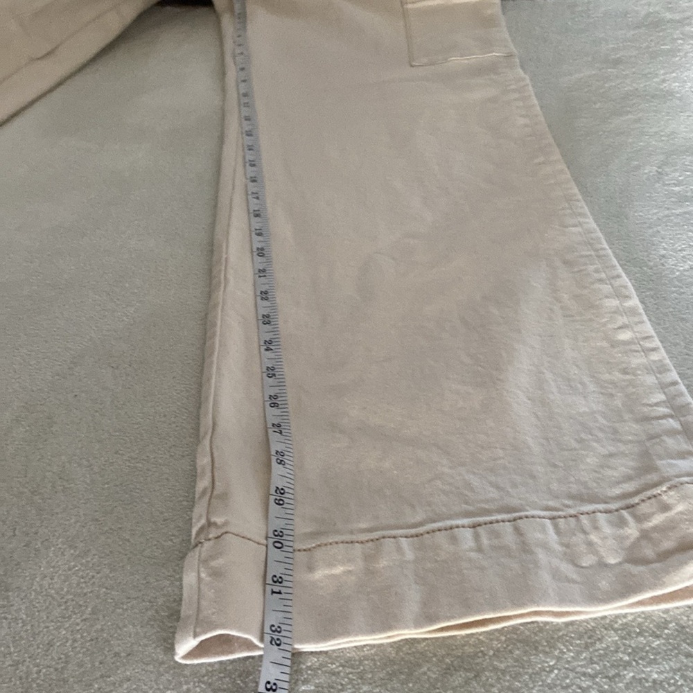 Joe’s Jeans Wide Leg Cargo Pants, in Ecru Size 27 - Picture 11 of 12